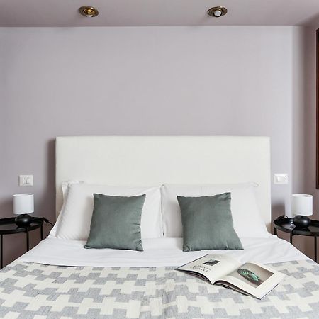 מילאנו The Best Rent - Spacious One-Bedroom Apartment In Moscova District מראה חיצוני תמונה