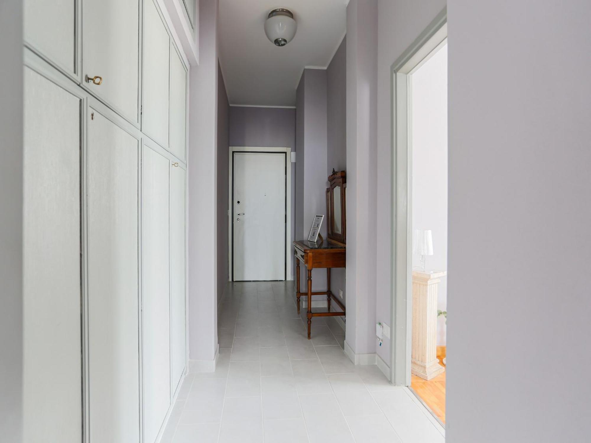 מילאנו The Best Rent - Spacious One-Bedroom Apartment In Moscova District מראה חיצוני תמונה