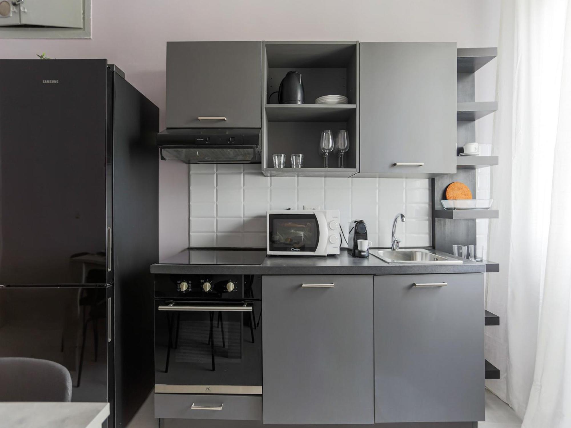 מילאנו The Best Rent - Spacious One-Bedroom Apartment In Moscova District מראה חיצוני תמונה