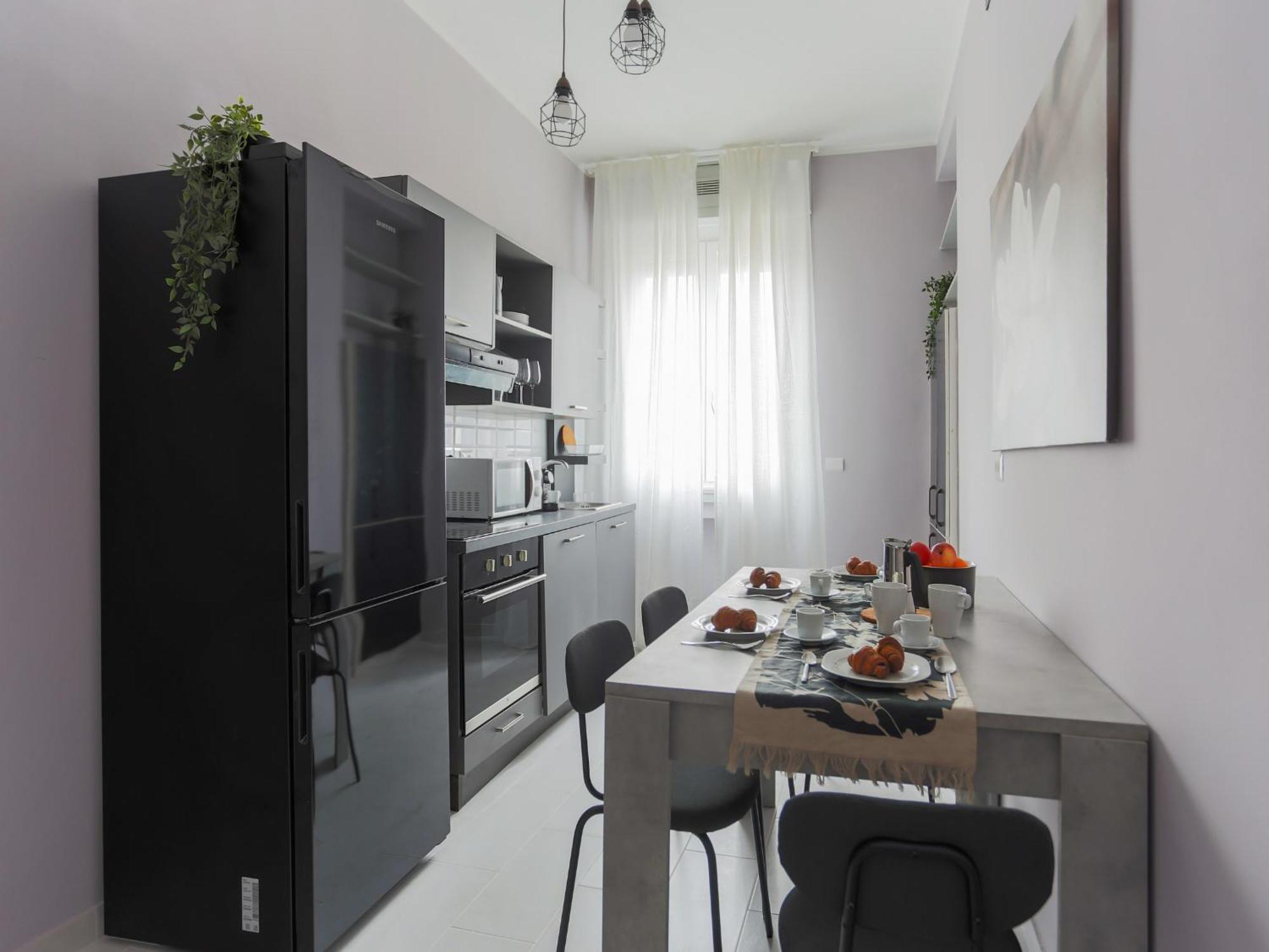 מילאנו The Best Rent - Spacious One-Bedroom Apartment In Moscova District מראה חיצוני תמונה